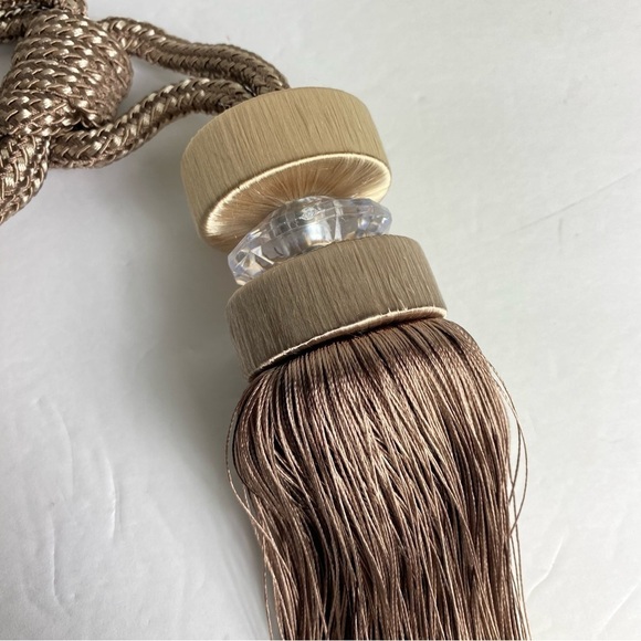 Gold Curtain Tie Backs Tassel Set (2 Tassels) Tan Faux Jewel New - Picture 3 of 5